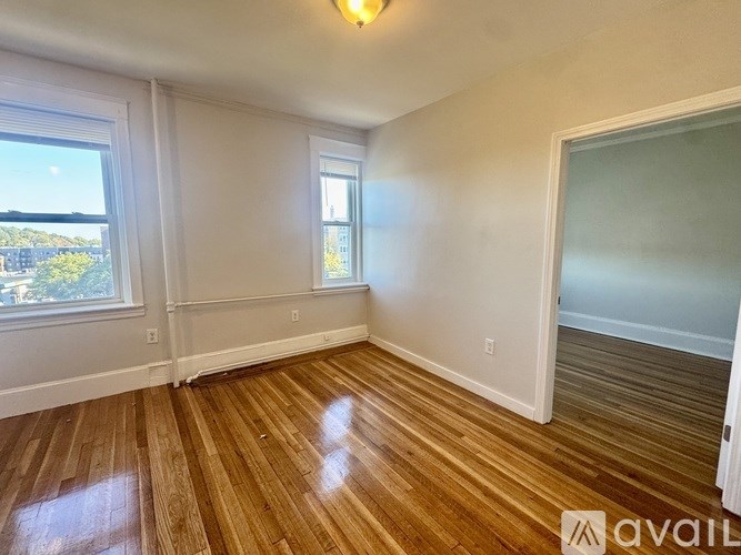 Source URL: https://prod-avail.s3.amazonaws.com/public_images/41500291/listing/IMG_7642.jpeg