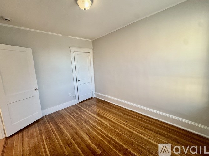 Source URL: https://prod-avail.s3.amazonaws.com/public_images/41500287/listing/IMG_7650.jpeg