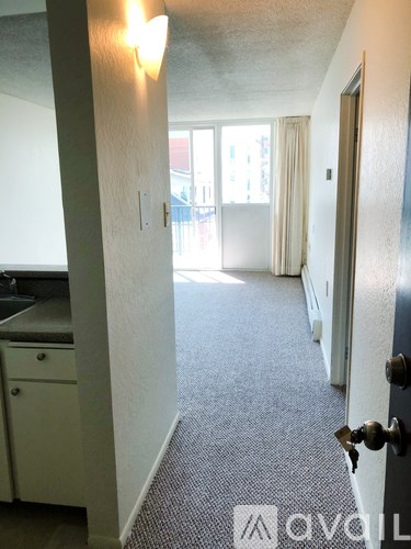 Source URL: https://prod-avail.s3.amazonaws.com/public_images/41500265/listing/Rose_of_Sharon_Hallway2.jpg