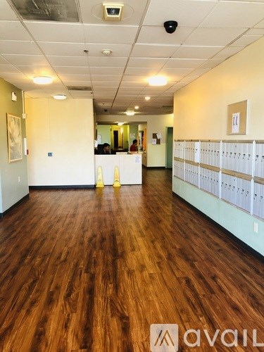 Source URL: https://prod-avail.s3.amazonaws.com/public_images/41500277/listing/Rose_of_Sharon_Lobby.jpg