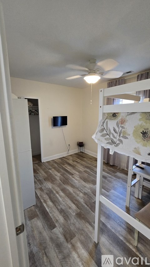 Source URL: https://prod-avail.s3.amazonaws.com/public_images/41499663/listing/20250830_151438.jpg