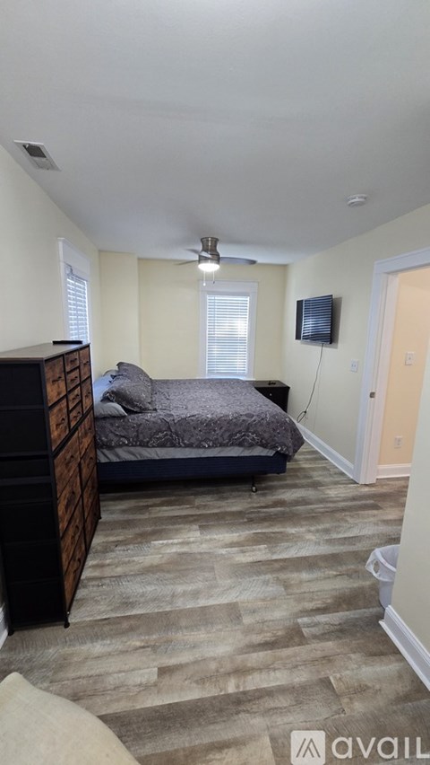 Source URL: https://prod-avail.s3.amazonaws.com/public_images/41499651/listing/20250830_151400.jpg