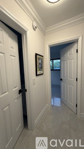 Source URL: https://prod-avail.s3.amazonaws.com/public_images/41499532/listing/IMG_2906.jpeg