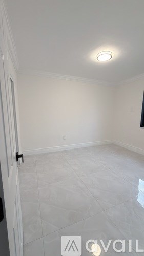 Source URL: https://prod-avail.s3.amazonaws.com/public_images/41499534/listing/IMG_2921.jpeg