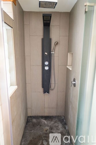 Source URL: https://prod-avail.s3.amazonaws.com/public_images/41499450/listing/AirbnbDSC_9632.jpg