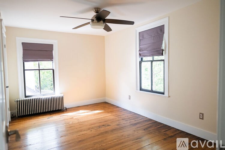 Source URL: https://prod-avail.s3.amazonaws.com/public_images/41499453/listing/AirbnbDSC_9613.jpg