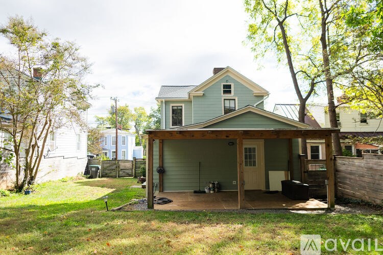 Source URL: https://prod-avail.s3.amazonaws.com/public_images/41499461/listing/AirbnbDSC_9574.jpg