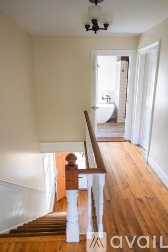 Source URL: https://prod-avail.s3.amazonaws.com/public_images/41499474/listing/AirbnbDSC_9645.jpg