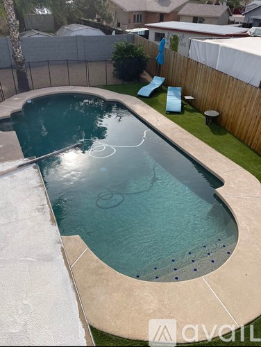 Source URL: https://prod-avail.s3.amazonaws.com/public_images/41499093/listing/IMG_0721.jpeg