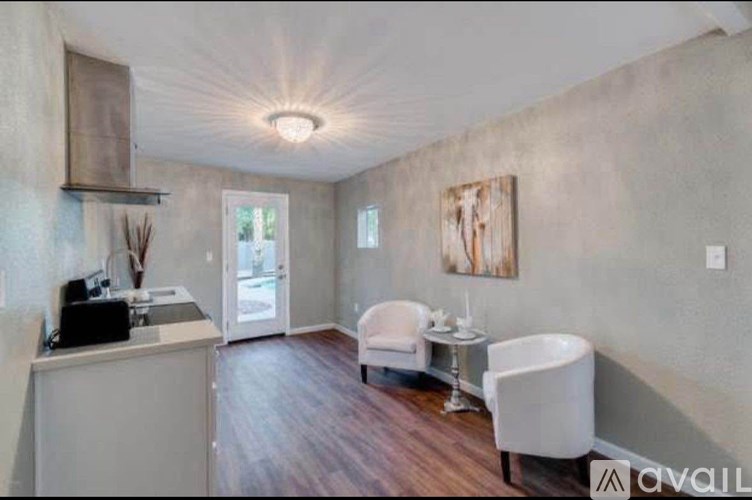 Source URL: https://prod-avail.s3.amazonaws.com/public_images/41499089/listing/IMG_0725.jpeg