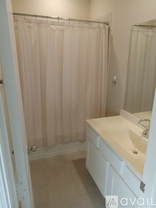 Source URL: https://prod-avail.s3.amazonaws.com/public_images/41498955/listing/20251020_172645.jpg