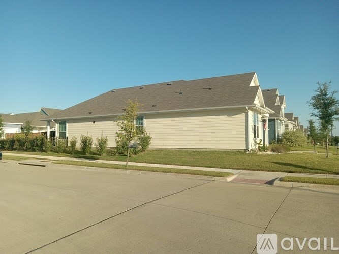 Source URL: https://prod-avail.s3.amazonaws.com/public_images/41498956/listing/20251020_172155.jpg