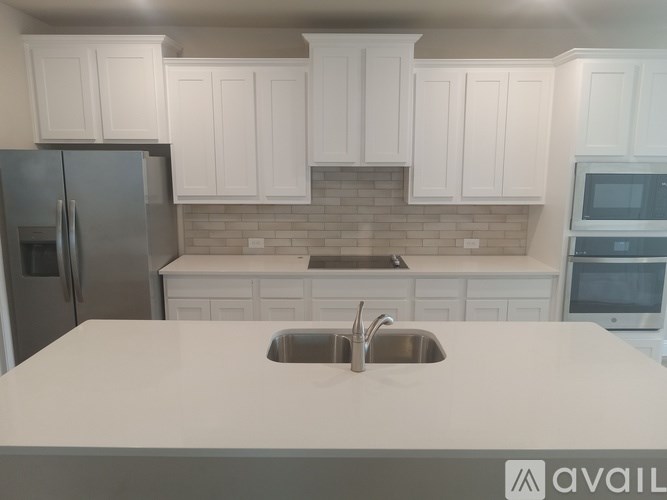 Source URL: https://prod-avail.s3.amazonaws.com/public_images/41498946/listing/20251020_173047.jpg