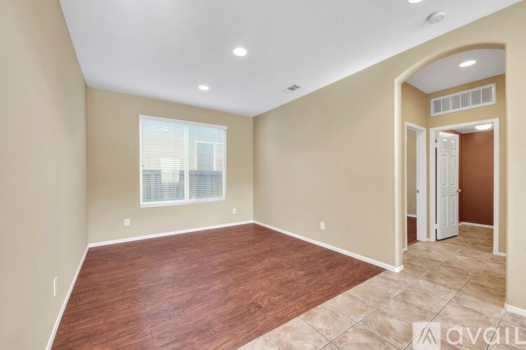 Source URL: https://prod-avail.s3.amazonaws.com/public_images/41498926/listing/23.jpeg