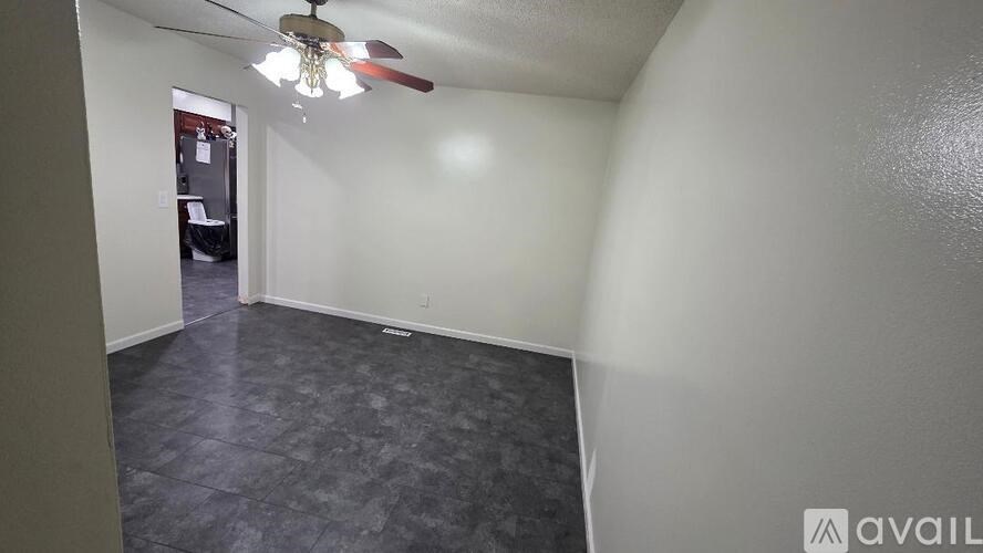 Source URL: https://prod-avail.s3.amazonaws.com/public_images/41498618/listing/Dining_RM.jpg