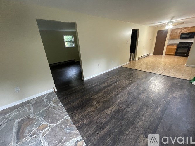 Source URL: https://prod-avail.s3.amazonaws.com/public_images/41497761/listing/IMG_7563.jpeg