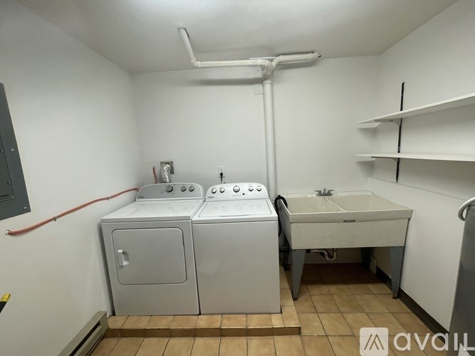 Source URL: https://prod-avail.s3.amazonaws.com/public_images/41497763/listing/IMG_7545.jpeg