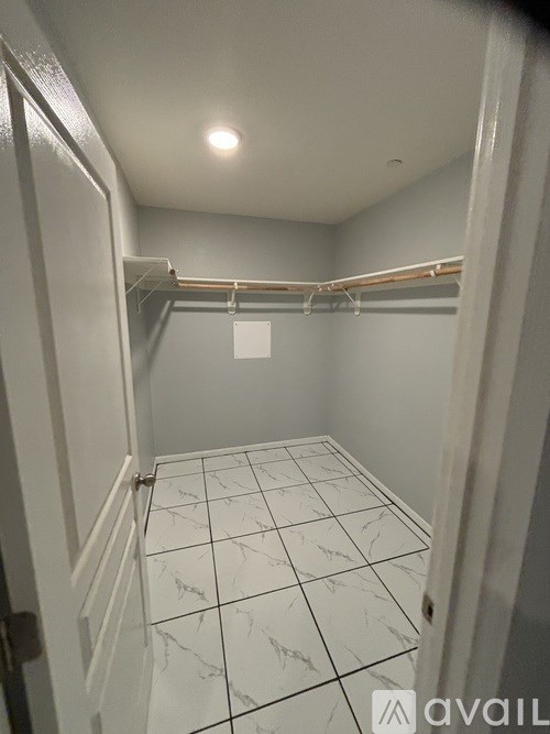 Source URL: https://prod-avail.s3.amazonaws.com/public_images/41505423/listing/IMG_2558.jpeg