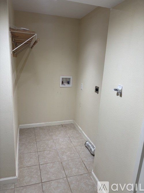 Source URL: https://prod-avail.s3.amazonaws.com/public_images/41514055/listing/IMG_0395.jpeg