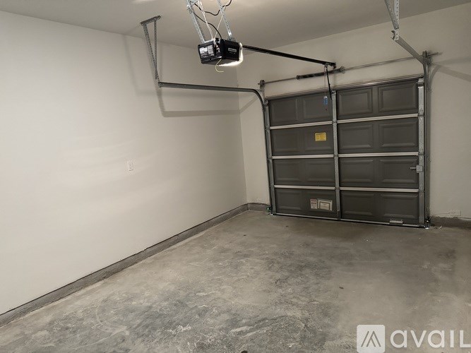 Source URL: https://prod-avail.s3.amazonaws.com/public_images/41513921/listing/IMG_6252.jpeg