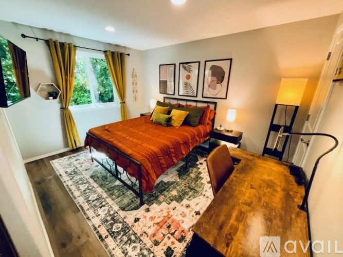 Source URL: https://prod-avail.s3.amazonaws.com/public_images/41513613/listing/IMG_0196.jpg