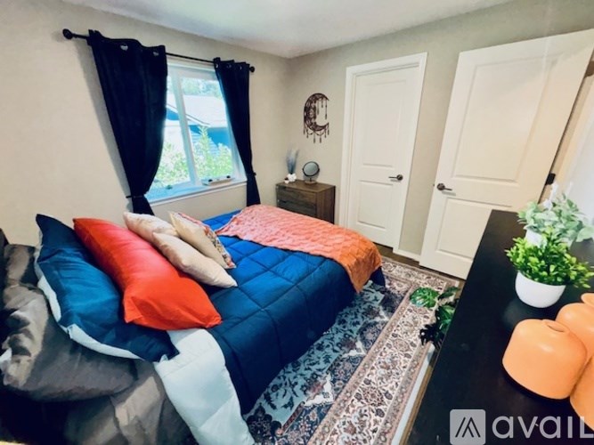 Source URL: https://prod-avail.s3.amazonaws.com/public_images/41513587/listing/IMG_0152.jpg