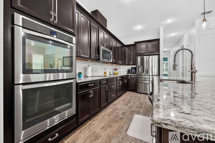 Source URL: https://prod-avail.s3.amazonaws.com/public_images/41513479/listing/IMG_8358.jpeg