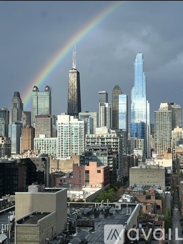 Source URL: https://prod-avail.s3.amazonaws.com/public_images/41513351/listing/IMG_2398.jpeg