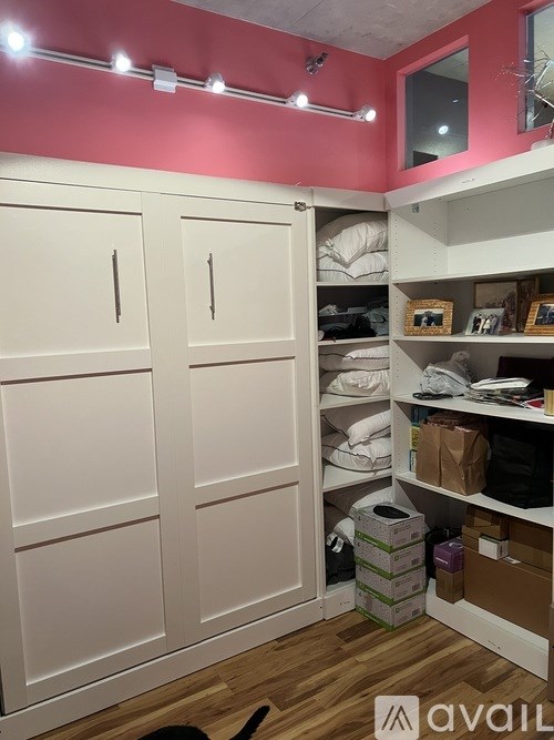 Source URL: https://prod-avail.s3.amazonaws.com/public_images/41513364/listing/IMG_1985.jpeg