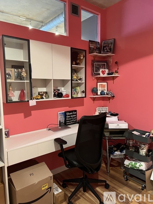 Source URL: https://prod-avail.s3.amazonaws.com/public_images/41513355/listing/IMG_1984.jpeg