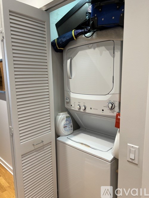 Source URL: https://prod-avail.s3.amazonaws.com/public_images/41513357/listing/IMG_1982.jpeg