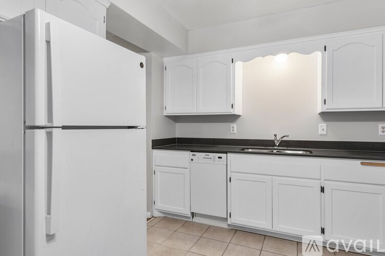 Source URL: https://prod-avail.s3.amazonaws.com/public_images/41509153/listing/14-web-or-mls-3519_Spain_Pl-38.jpg