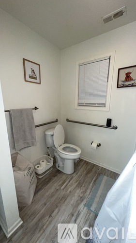 Source URL: https://prod-avail.s3.amazonaws.com/public_images/41512616/listing/IMG_8582.jpeg