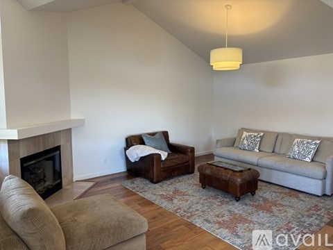 Source URL: https://prod-avail.s3.amazonaws.com/public_images/41512405/listing/6438_Fiddleneck_lr2.jpg