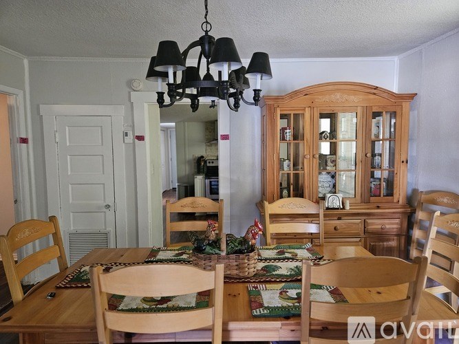 Source URL: https://prod-avail.s3.amazonaws.com/public_images/41511999/listing/20240424_155204.jpg