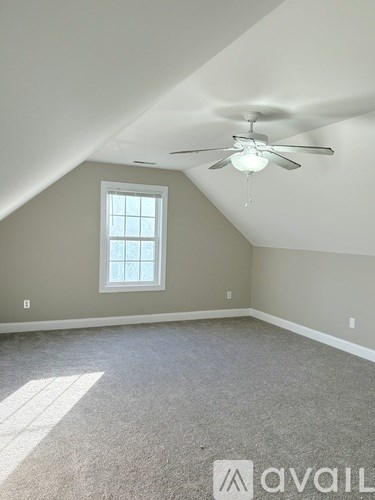 Source URL: https://prod-avail.s3.amazonaws.com/public_images/41511912/listing/IMG_0895.JPG