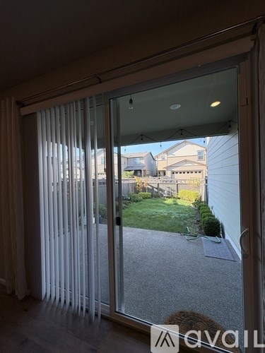 Source URL: https://prod-avail.s3.amazonaws.com/public_images/41511793/listing/IMG_3332.jpg