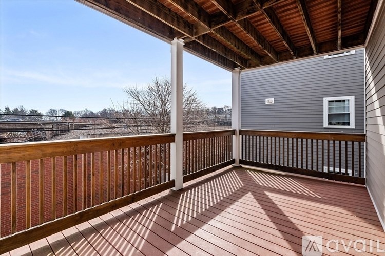 Source URL: https://prod-avail.s3.amazonaws.com/public_images/41511669/listing/93_Sydney_St.__3_Boston_(Dorchester)_Unit_Photo_24.jpeg