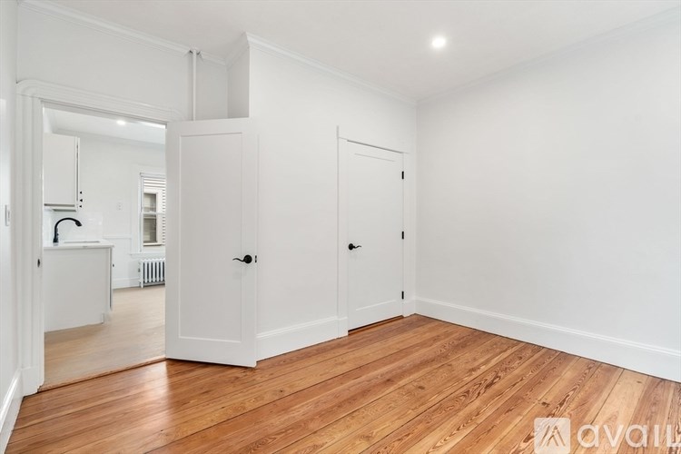 Source URL: https://prod-avail.s3.amazonaws.com/public_images/41511658/listing/93_Sydney_St.__3_Boston_(Dorchester)_Unit_Photo_11.jpeg