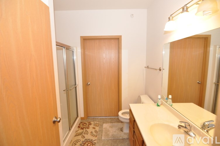 Source URL: https://prod-avail.s3.amazonaws.com/public_images/41511304/listing/DSC_0130.JPG