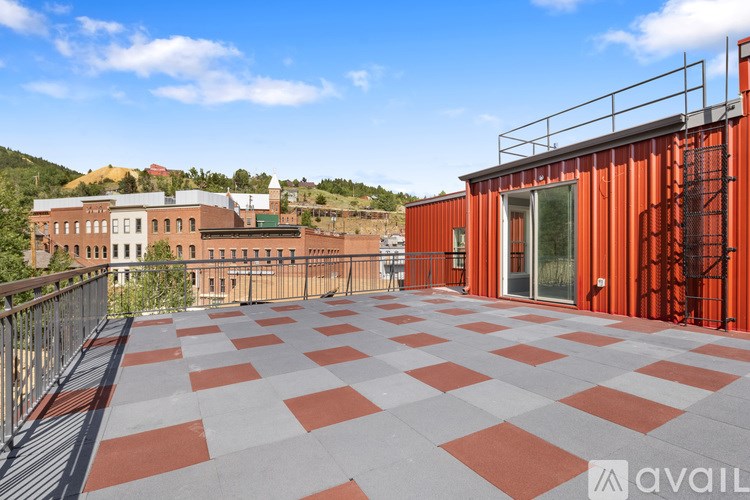 Source URL: https://prod-avail.s3.amazonaws.com/public_images/41510355/listing/Central_City-deck_3.jpg