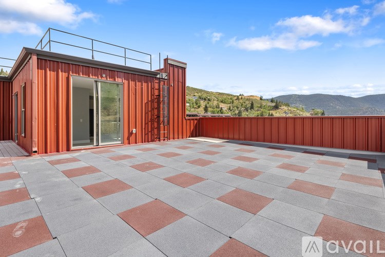 Source URL: https://prod-avail.s3.amazonaws.com/public_images/41510356/listing/Central_City-_deck_2.jpg