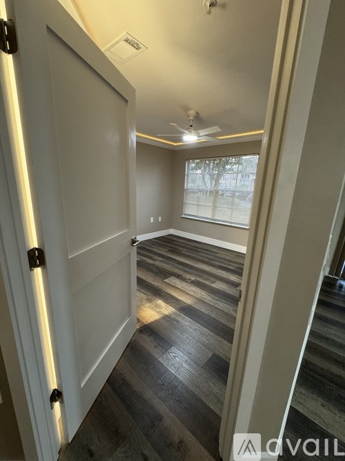 Source URL: https://prod-avail.s3.amazonaws.com/public_images/41511467/listing/IMG_2973.jpeg