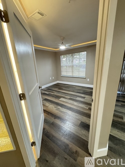 Source URL: https://prod-avail.s3.amazonaws.com/public_images/41511557/listing/IMG_2975.jpeg