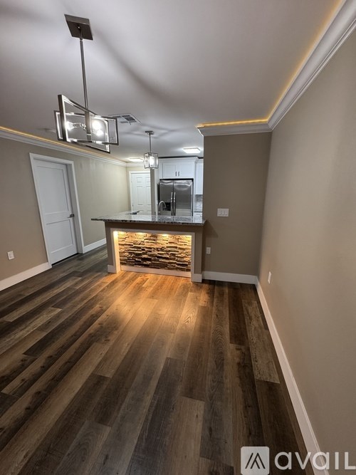 Source URL: https://prod-avail.s3.amazonaws.com/public_images/41511564/listing/IMG_2986.jpeg