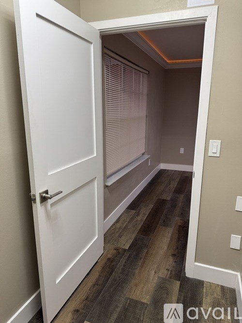 Source URL: https://prod-avail.s3.amazonaws.com/public_images/41511635/listing/IMG_3002.jpeg