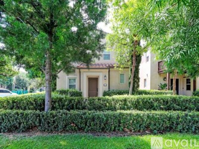 Source URL: https://prod-avail.s3.amazonaws.com/public_images/41509823/listing/ISblqfhm0swwhp1000000000.jpg