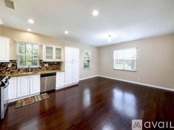 Source URL: https://prod-avail.s3.amazonaws.com/public_images/41509822/listing/ISn2kfy2o385ip1000000000.jpg