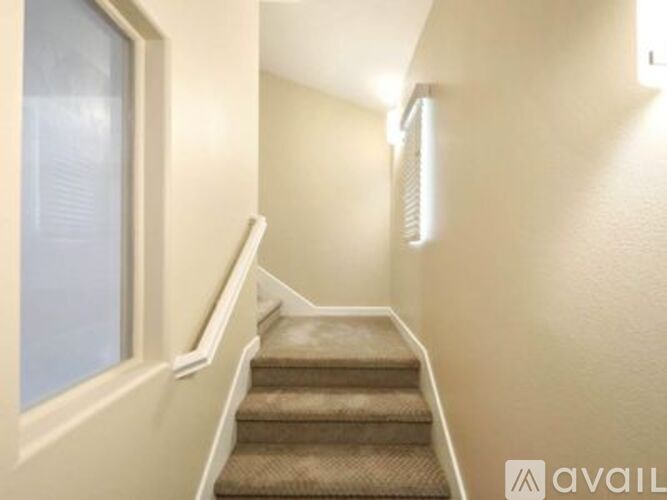 Source URL: https://prod-avail.s3.amazonaws.com/public_images/41509809/listing/ISjvvs52829ggp1000000000.jpg