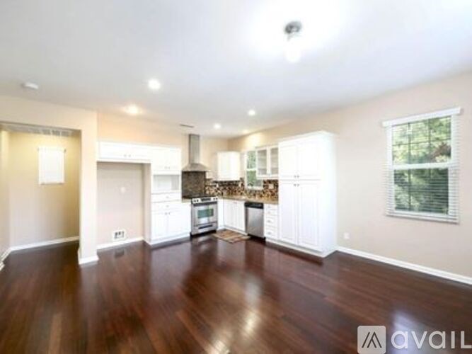 Source URL: https://prod-avail.s3.amazonaws.com/public_images/41509813/listing/IS3fo3zfwjozhp1000000000.jpg